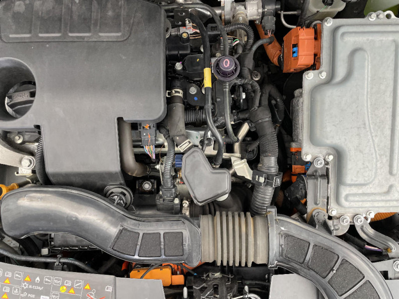 Renault Megane Mégane IV Estate E-TECH Plug-In Hybride 160 Business 2020 - photo n°20 Renault Megane Mégane IV Estate E-TECH Plug-In Hybride 160 Business  occasion à Beauvais - photo n°20