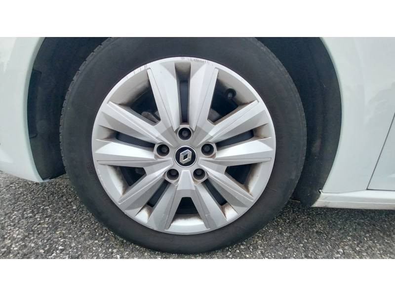 Renault Megane SOCIETE IV BLUE DCI 115 - 21N AIR NAV 2P 2022 - photo n°9 Renault Megane SOCIETE IV BLUE DCI 115 - 21N AIR NAV 2P  occasion à Toulouse - photo n°9