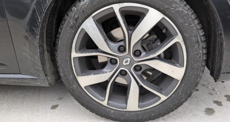 Renault Megane TCE 130 ENERGY INTENS 1ERE MAIN 2017 - photo n°6 Renault Megane TCE 130 ENERGY INTENS 1ERE MAIN  occasion à ANDREZIEUX-BOUTHEON - photo n°6