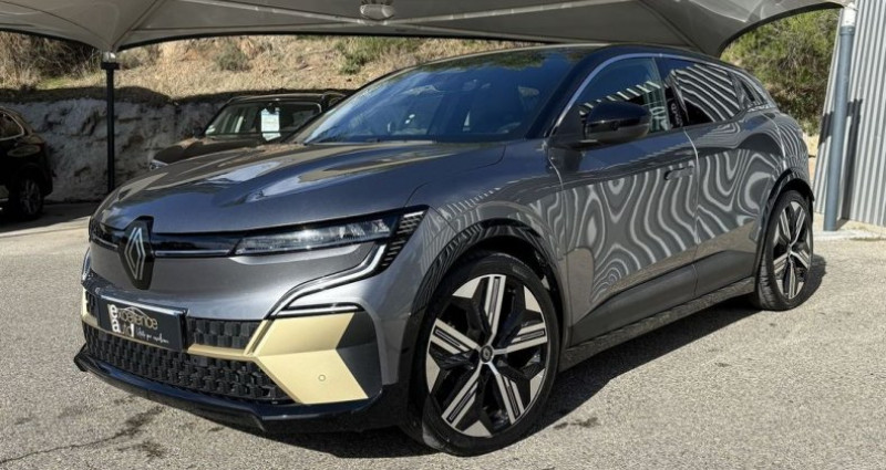 Renault Megane V E-TECH ELECTRIC EV60 220CH ICONIC SUPER CHARGE 2022 - photo n°2 Renault Megane V E-TECH ELECTRIC EV60 220CH ICONIC SUPER CHARGE  occasion à LA GARDE - photo n°2