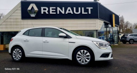 Renault Megane occasion 2017 mise en vente à Bourges par le garage SAS AUTOMOBILES DU VAL - photo n°1