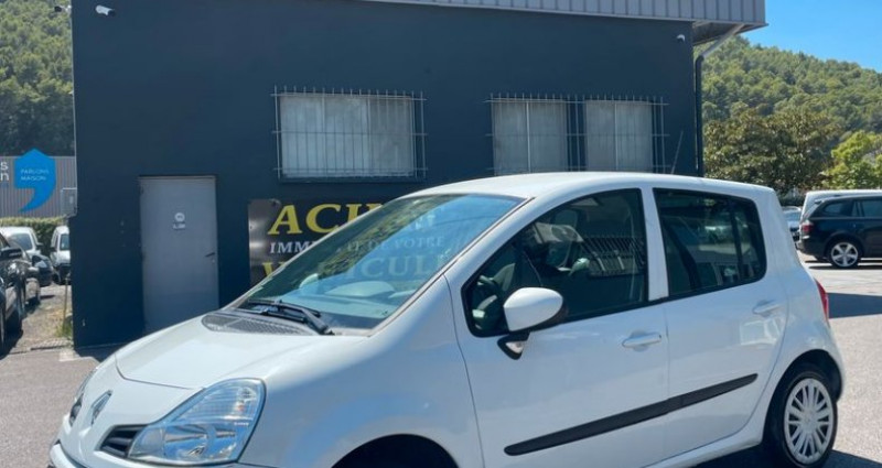 Renault Modus 1.2 i 75 cv