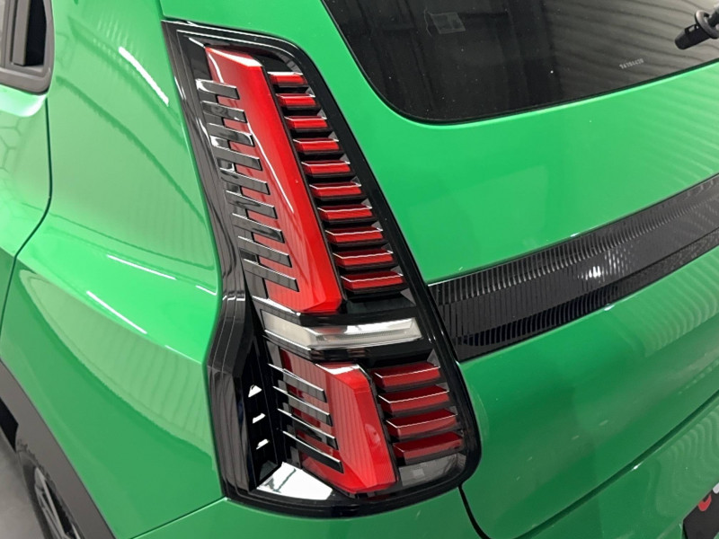 Renault R5 Renault 5 E-Tech Electrique 150 ch autonomie confort Techno  2025 - photo n°17 Renault R5 Renault 5 E-Tech Electrique 150 ch autonomie confort Techno   occasion à TARBES - photo n°17