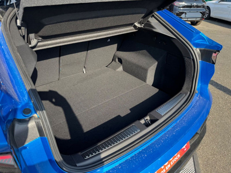 Renault Rafale E-Tech Full Hybrid 200 ESPRIT ALPINE Toit Pano 2025 - photo n°13 Renault Rafale E-Tech Full Hybrid 200 ESPRIT ALPINE Toit Pano  occasion à Cahors - photo n°13