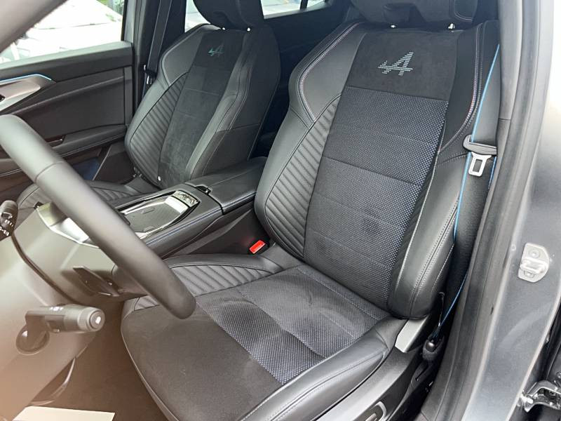 Renault Rafale E-Tech full hybrid 200 esprit Alpine 2025 - photo n°8 Renault Rafale E-Tech full hybrid 200 esprit Alpine  occasion à Auch - photo n°8
