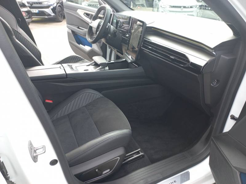 Renault Rafale E-Tech full hybrid 200 esprit Alpine 2025 - photo n°12 Renault Rafale E-Tech full hybrid 200 esprit Alpine  occasion à Toulouse - photo n°12