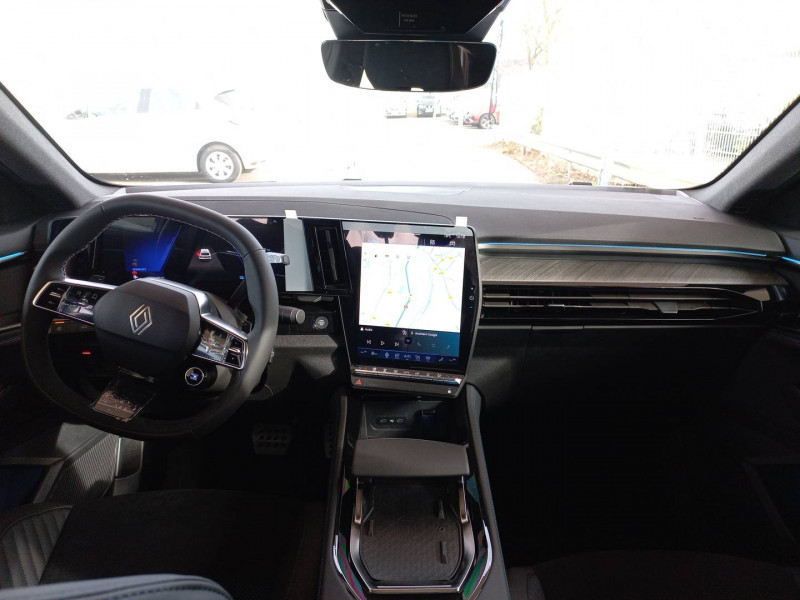 Renault Rafale Rafale E-Tech full hybrid 200 esprit Alpine 5p 2025 - photo n°8 Renault Rafale Rafale E-Tech full hybrid 200 esprit Alpine 5p  occasion à Muret - photo n°8