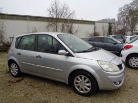Renault Scenic II 1.9 DCI 130CH FAP DYNAMIQUE  occasion  Aucamville - photo n3