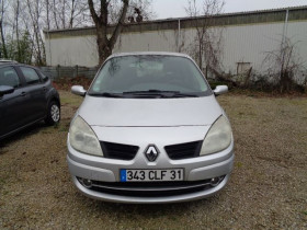 Renault Scenic II 1.9 DCI 130CH FAP DYNAMIQUE  occasion  Aucamville - photo n2