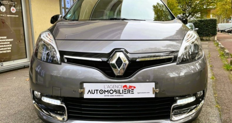 Renault Scenic 1.2 TCE 130 ENERGY BOSE EDITION E6 *TOIT OUVRANT, SUIVI RENA 2016 - photo n°2 Renault Scenic 1.2 TCE 130 ENERGY BOSE EDITION E6 *TOIT OUVRANT, SUIVI RENA  occasion à Chaville - photo n°2