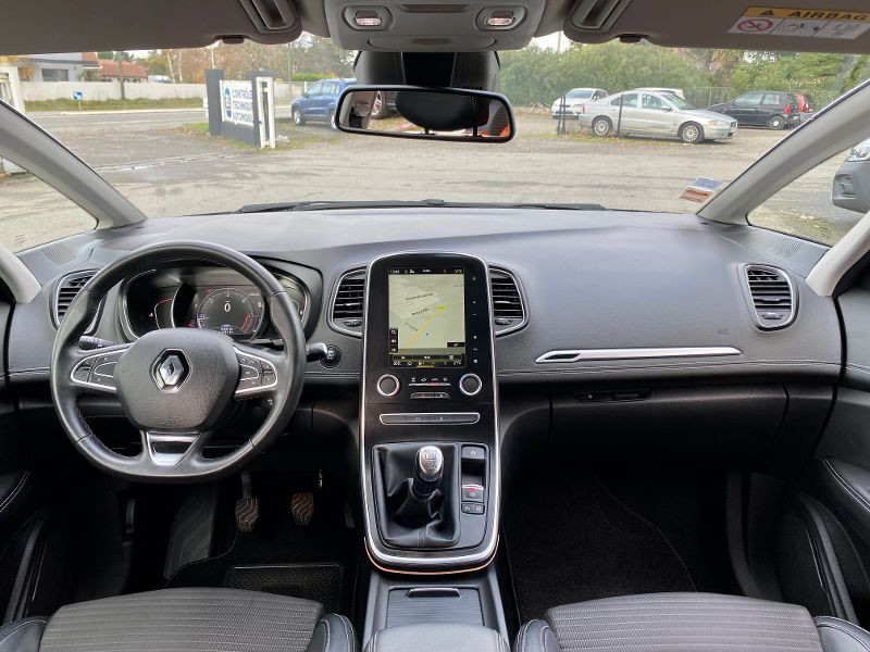 Renault Scenic 1.5 dCi 110ch energy Business Intens Blanc occasion à Castelmaurou - photo n°6