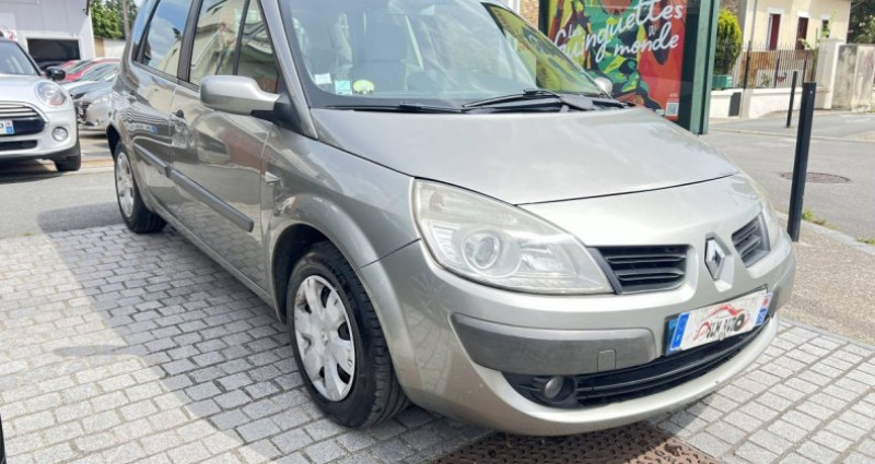 Renault Scenic 1.6 16V 110CH EXPRESSION 2007 - photo n°3 Renault Scenic 1.6 16V 110CH EXPRESSION  occasion à Corbeil-Essonnes - photo n°3