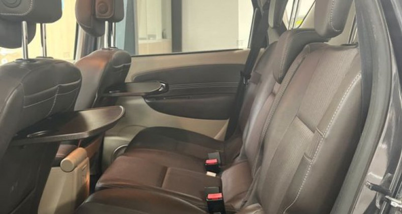 Renault Scenic 1.9 DCI 130ch Dynamique 2011 - photo n°5 Renault Scenic 1.9 DCI 130ch Dynamique  occasion à Nieppe - photo n°5