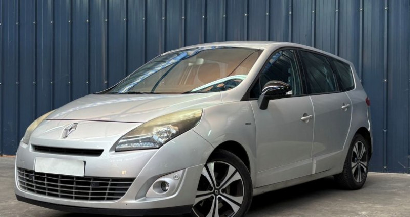 Renault Scenic Grand Scenic 1.9 dCi 130ch FAP Bose Euro