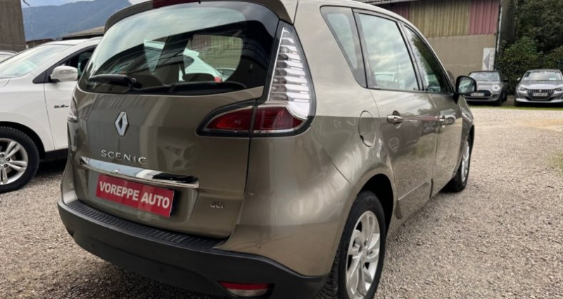 Renault Scenic III 1.5 DCI 110CH FAP DYNAMIQUE EDC 2012 - photo n°3 Renault Scenic III 1.5 DCI 110CH FAP DYNAMIQUE EDC  occasion à Moirans - photo n°3