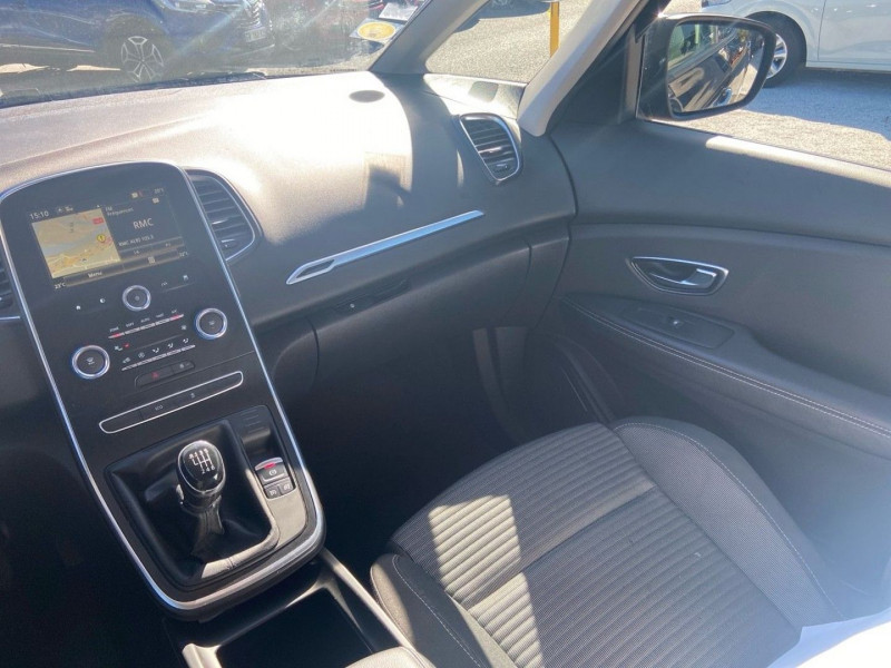 Renault Scenic IV 1.7 Blue DCi 120 BV6 BUSINESS GPS 2020 - photo n°18 Renault Scenic IV 1.7 Blue DCi 120 BV6 BUSINESS GPS  occasion à Lescure-d'Albigeois - photo n°18