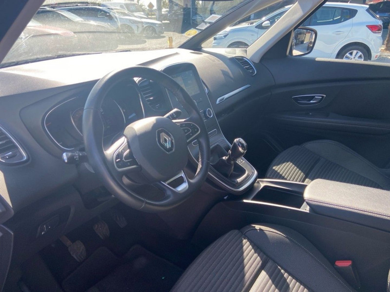 Renault Scenic IV 1.7 Blue DCi 120 BV6 BUSINESS GPS 2020 - photo n°12 Renault Scenic IV 1.7 Blue DCi 120 BV6 BUSINESS GPS  occasion à Lescure-d'Albigeois - photo n°12