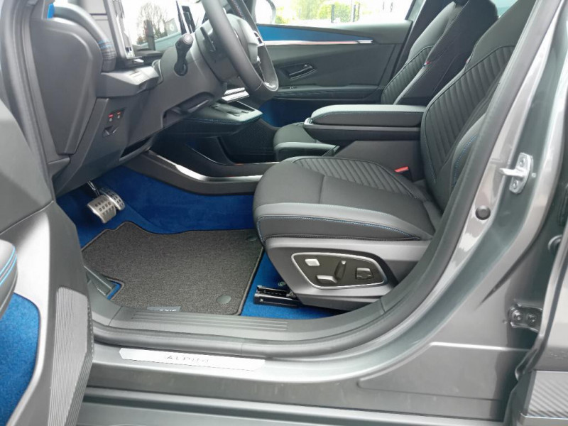 Renault Scenic Scenic E-Tech electrique 220 ch grande autonomie Techno espr 2025 - photo n°17 Renault Scenic Scenic E-Tech electrique 220 ch grande autonomie Techno espr  occasion à Pont-Audemer - photo n°17