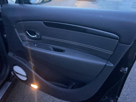 Renault Scenic Scenic Xmod TCe 130 Energy Bose Edition 5p  occasion  Lescure-d'Albigeois - photo n18