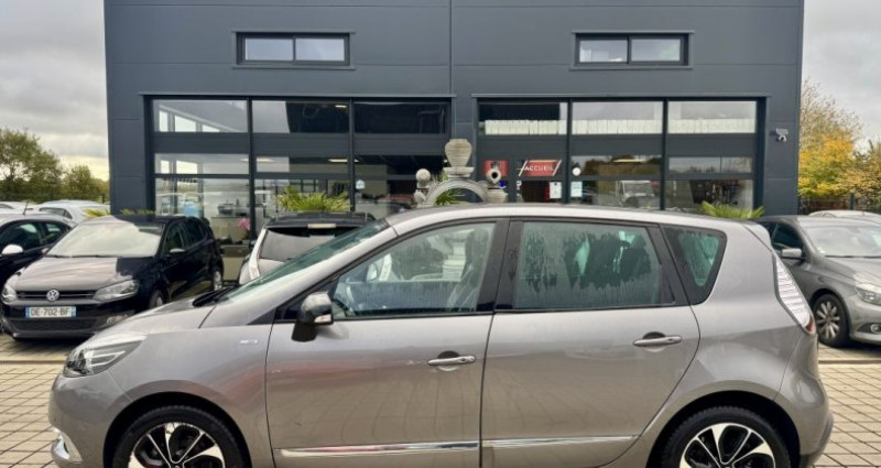 Renault Scenic SCENICIII 1.2 TCe 130ch energy Intens 2016 Renault Scenic SCENICIII 1.2 TCe 130ch energy Intens  occasion à NOUVOITOU