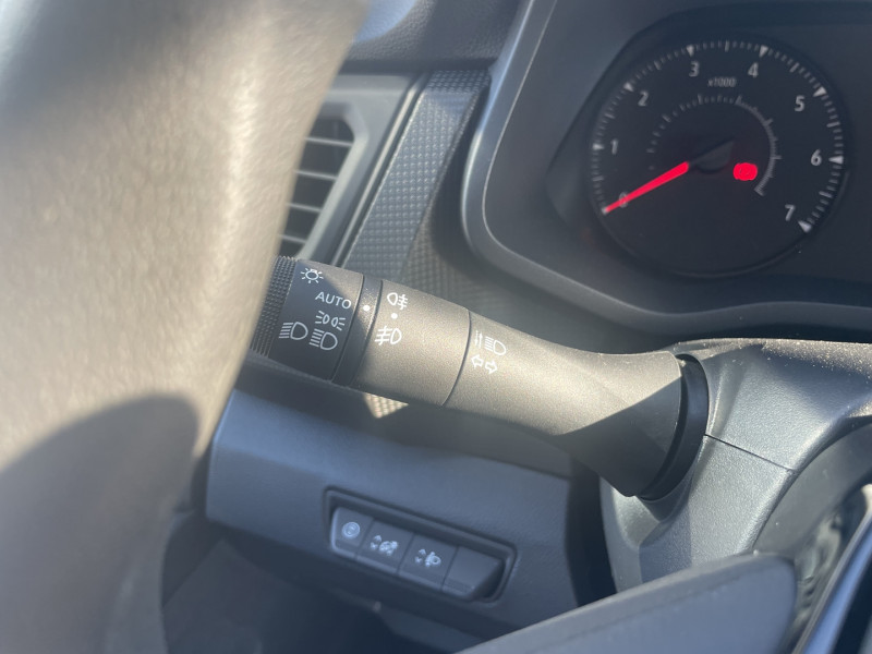 Renault Trafic III L1H1 2T8 2.0 BLUE DCI 130CH ADVANCE -24 2025 - photo n°15 Renault Trafic III L1H1 2T8 2.0 BLUE DCI 130CH ADVANCE -24  occasion à Labège - photo n°15