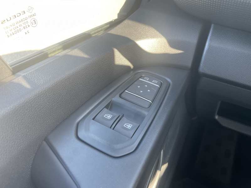 Renault Trafic III L1H1 2T8 2.0 BLUE DCI 130CH ADVANCE -24 2025 - photo n°14 Renault Trafic III L1H1 2T8 2.0 BLUE DCI 130CH ADVANCE -24  occasion à Labège - photo n°14