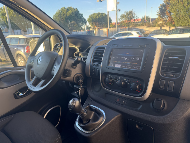 Renault Trafic III L2H1 1200 1.6 DCI 140 CH GRAND CONFORT  occasion à Colomiers - photo n°12