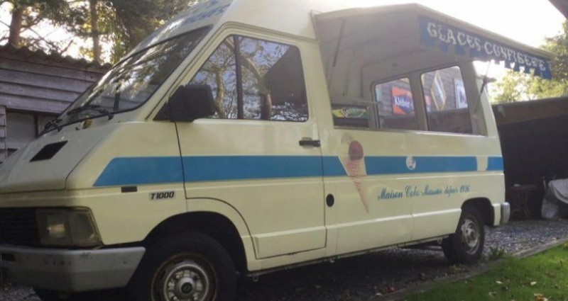 Renault Trafic , trafic, équipé glacier Vente ambulante première main 1982 - photo n°2 Renault Trafic , trafic, équipé glacier Vente ambulante première main  occasion à LA BOISSE - photo n°2