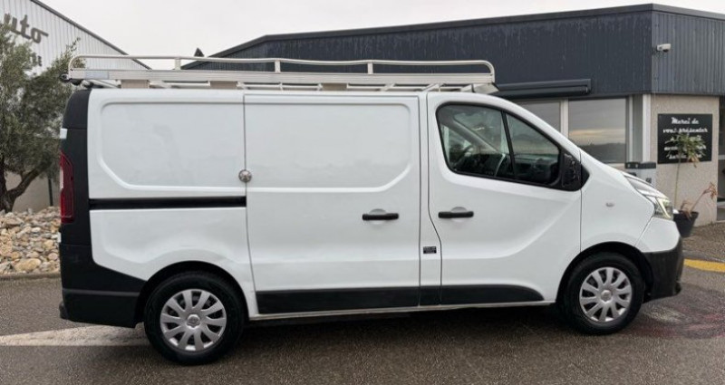 Renault Trafic 14490 ht l1h1 2.0 dci 120ch 2020 - photo n°2 Renault Trafic 14490 ht l1h1 2.0 dci 120ch  occasion à LA BOISSE - photo n°2