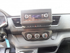 Renault Trafic 2.0 dci 150grand zen  occasion � Ganges - photo n�9