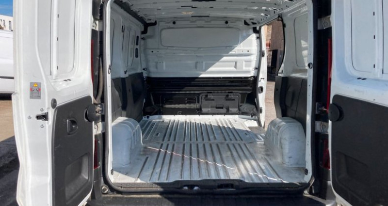 Renault Trafic 3 L1H1 1.6 dCI 95cv Année 2020 2020 - photo n°4 Renault Trafic 3 L1H1 1.6 dCI 95cv Année 2020  occasion à GLEIZÉ - photo n°4