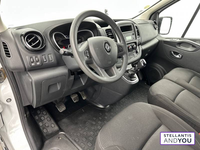 Renault Trafic CA L2H1 1200 KG DCI 95 GRAND CONFORT  occasion  BOULOGNE BILLANCOURT - photo n9