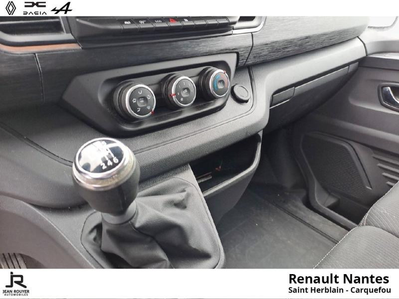 Renault Trafic Fg L1H1 2T8 2.0 Blue dCi 130ch Grand Confort  occasion  SAINT HERBLAIN - photo n6