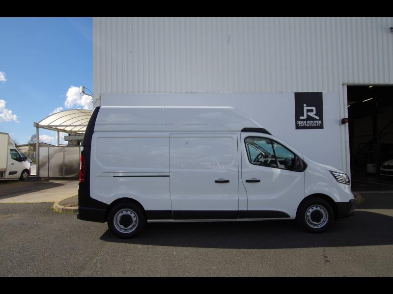 Renault Trafic Fg L2H2 3T 2.0 Blue dCi 150ch Grand Confort  occasion à CHOLET - photo n°4