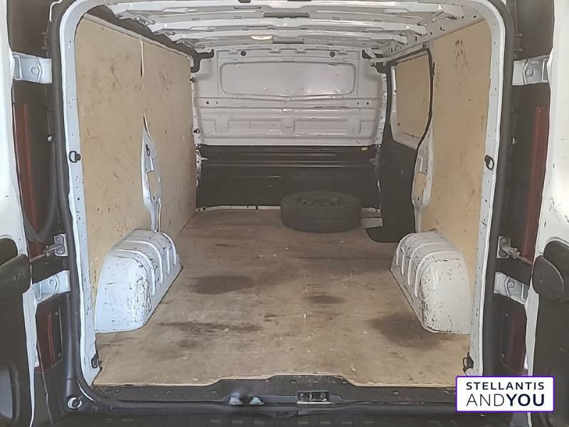 Renault Trafic FGN L1H1 1000 KG DCI 145 ENERGY GRAND CONFORT  occasion  CHAMBRAY LES TOURS - photo n6