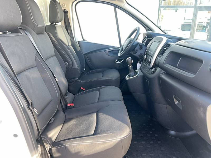 Renault Trafic FGN L1H1 1200 KG DCI 170 ENERGY EDC GRAND CONFORT 2020 - photo n°12 Renault Trafic FGN L1H1 1200 KG DCI 170 ENERGY EDC GRAND CONFORT  occasion à Villeneuve-sur-Lot - photo n°12