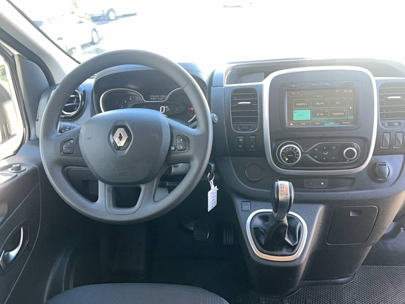 Renault Trafic FGN L1H1 1200 KG DCI 170 ENERGY EDC GRAND CONFORT 2020 - photo n°11 Renault Trafic FGN L1H1 1200 KG DCI 170 ENERGY EDC GRAND CONFORT  occasion à Villeneuve-sur-Lot - photo n°11
