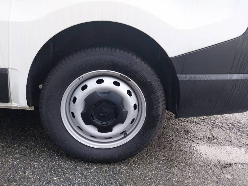 Renault Trafic FGN L1H1 2800 KG BLUE DCI 110 CONFORT  occasion &agrave; L'Isle-Jourdain - photo n&deg;15