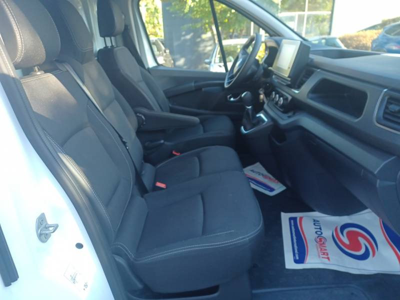 Renault Trafic FGN L1H1 2800 KG BLUE DCI 150 EDC GRAND CONFORT 2023 - photo n°11 Renault Trafic FGN L1H1 2800 KG BLUE DCI 150 EDC GRAND CONFORT  occasion à L'Isle-Jourdain - photo n°11
