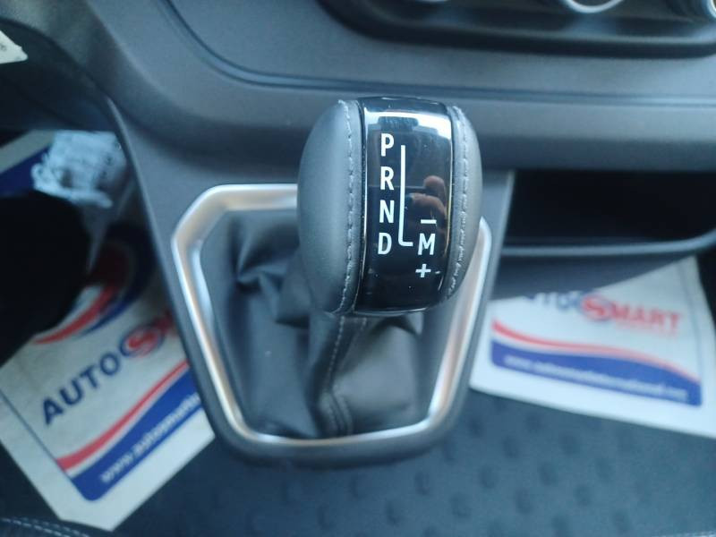 Renault Trafic FGN L1H1 2800 KG BLUE DCI 150 EDC GRAND CONFORT 2023 - photo n°15 Renault Trafic FGN L1H1 2800 KG BLUE DCI 150 EDC GRAND CONFORT  occasion à Auch - photo n°15
