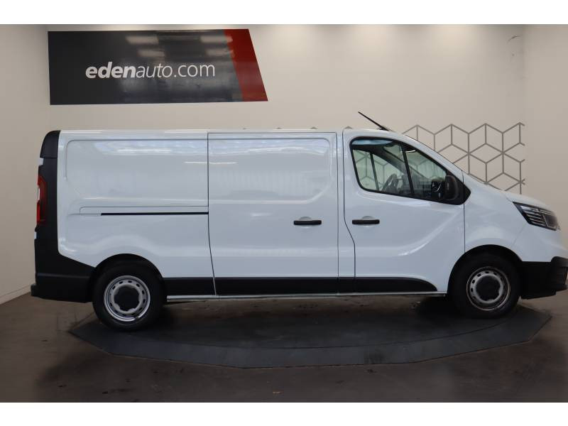 Renault Trafic FGN L2H1 3000 KG BLUE DCI 130 ESSENTIEL 2022 - photo n°2 Renault Trafic FGN L2H1 3000 KG BLUE DCI 130 ESSENTIEL  occasion à LONS - photo n°2
