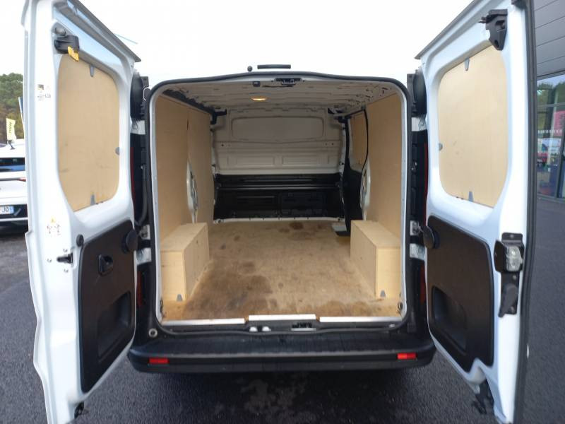 Renault Trafic FGN L2H1 3000 KG BLUE DCI 130 GRAND CONFORT 2023 - photo n°19 Renault Trafic FGN L2H1 3000 KG BLUE DCI 130 GRAND CONFORT  occasion à Langon - photo n°19