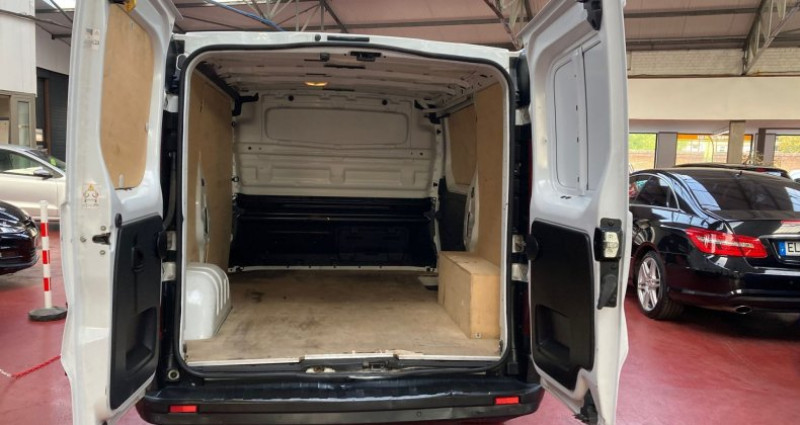 Renault Trafic FOURGON FGN L1H1 1200 KG DCI 145 ENERGY EDC CONFORT 2020 - photo n°3 Renault Trafic FOURGON FGN L1H1 1200 KG DCI 145 ENERGY EDC CONFORT  occasion à Bethune - photo n°3