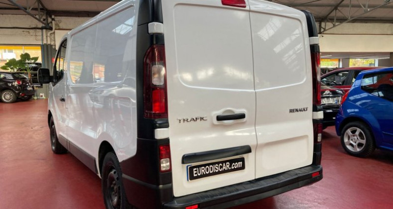 Renault Trafic FOURGON FGN L1H1 1200 KG DCI 145 ENERGY EDC CONFORT 2020 - photo n°5 Renault Trafic FOURGON FGN L1H1 1200 KG DCI 145 ENERGY EDC CONFORT  occasion à Bethune - photo n°5