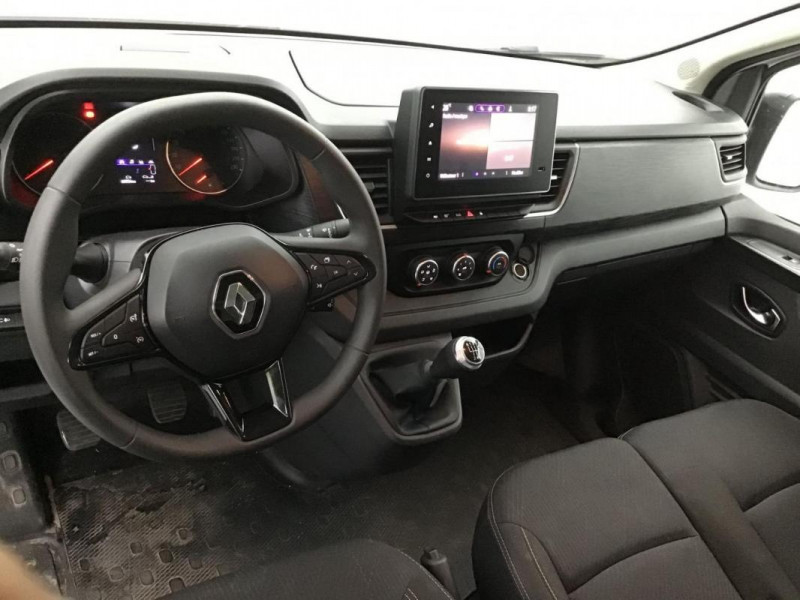 Renault Trafic FOURGON FGN L2H1 3000 KG BLUE DCI 130 GRAND CONFORT  occasion à Beaune - photo n°10