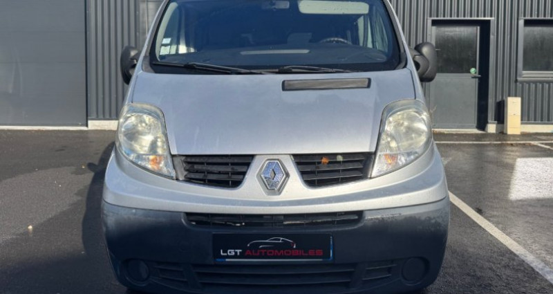 Renault Trafic II Combi Phase 2 L1H1 9 places dCi 16V court 90 cv 2008 - photo n°3 Renault Trafic II Combi Phase 2 L1H1 9 places dCi 16V court 90 cv  occasion à CAUDAN - photo n°3