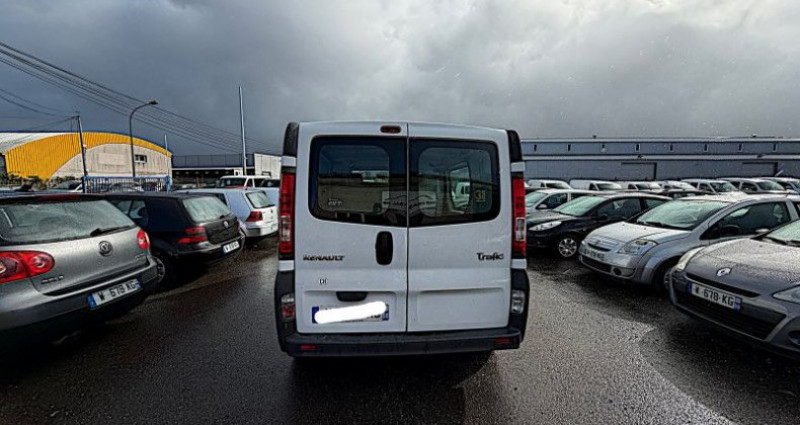 Renault Trafic II FG L1H1 1000 2.0 DCI 115CH CONFORT 2011 - photo n°6 Renault Trafic II FG L1H1 1000 2.0 DCI 115CH CONFORT  occasion à Wittelsheim - photo n°6