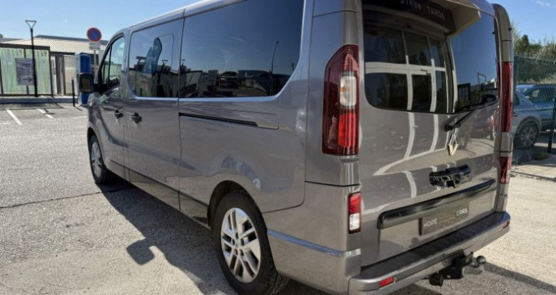 Renault Trafic III NAVETTE L2 1.6 DCI 125CH ENERGY SPACECLASS 8 PLACES 2018 - photo n°2 Renault Trafic III NAVETTE L2 1.6 DCI 125CH ENERGY SPACECLASS 8 PLACES  occasion à FUVEAU - photo n°2