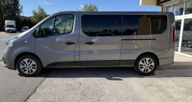 Renault Trafic III NAVETTE L2 1.6 DCI 125CH ENERGY SPACECLASS 8 PLACES 2018 - photo n°7 Renault Trafic III NAVETTE L2 1.6 DCI 125CH ENERGY SPACECLASS 8 PLACES  occasion à FUVEAU - photo n°7