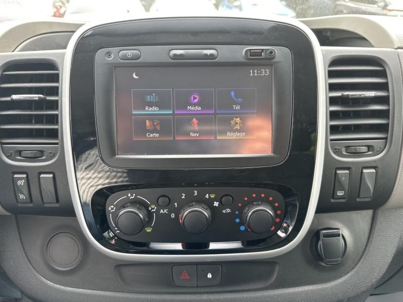 Renault Trafic L1H1 1000 1.6 dCi 120ch Cabine Approfondie Grand Confort Eur  occasion  Saint-Maximin - photo n15
